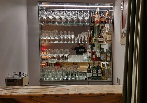 Mobile Bar